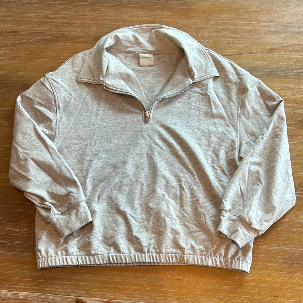 Varley Large Quarter Zip Grey